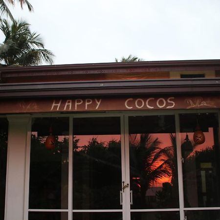 Happy Cocos Beach House Waskaduwa Bagian luar foto